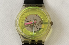 Reloj Swatch modelo GK101